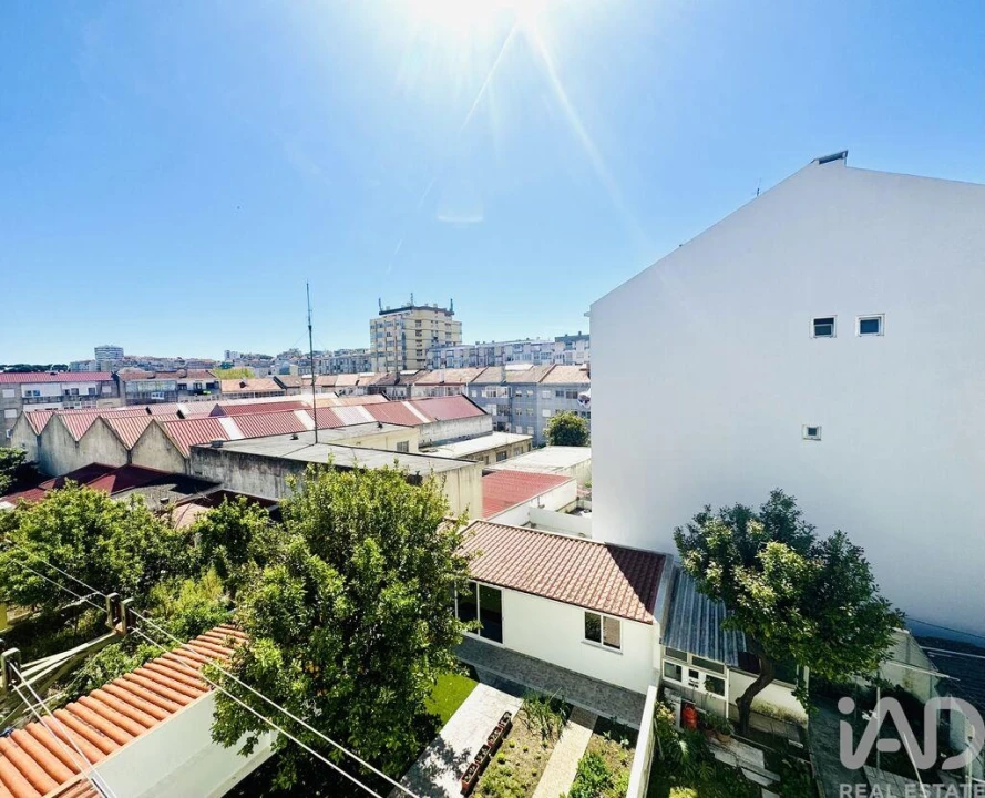 Apartamento T2 para Venda em Almada, Cova da Piedade, Pragal e Cacilhas Foto 10