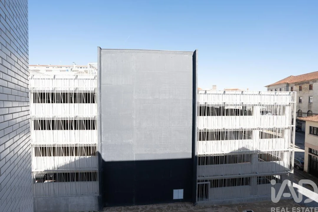 Apartamento T2 para Venda em Pena, Quintã e Vila Cova Foto 16