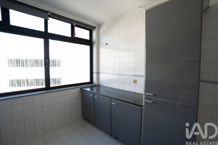 Apartamento T2 para Venda em Pena, Quintã e Vila Cova Foto 4