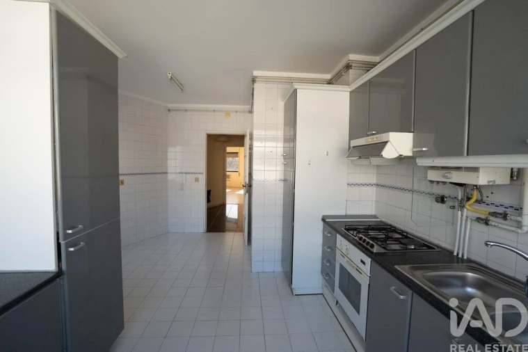 Apartamento T2 para Venda em Pena, Quintã e Vila Cova Foto 13