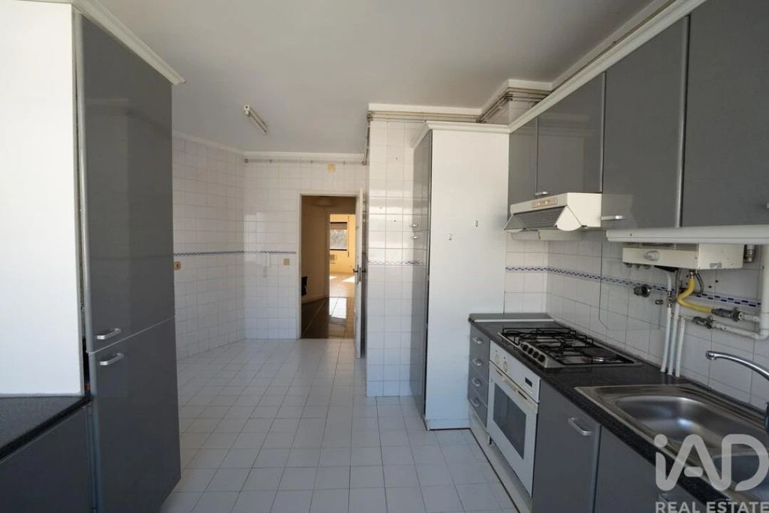 Apartamento T2 para Venda em Pena, Quintã e Vila Cova Foto 13