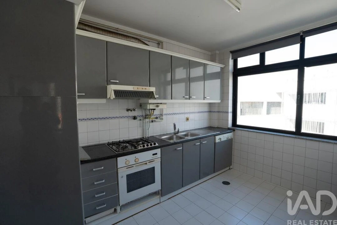 Apartamento T2 para Venda em Pena, Quintã e Vila Cova Foto 1