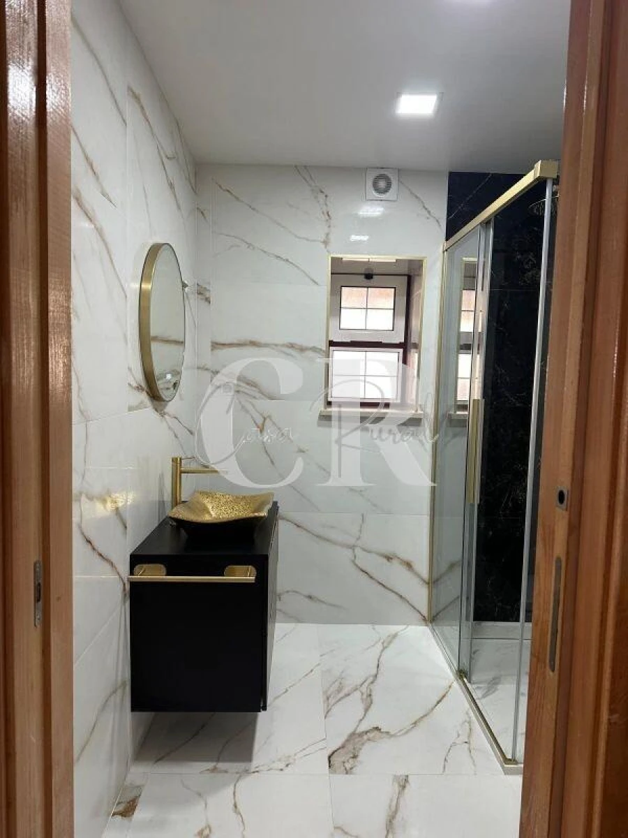 Moradia T2 para Venda em Nossa Senhora do Pranto Foto 24