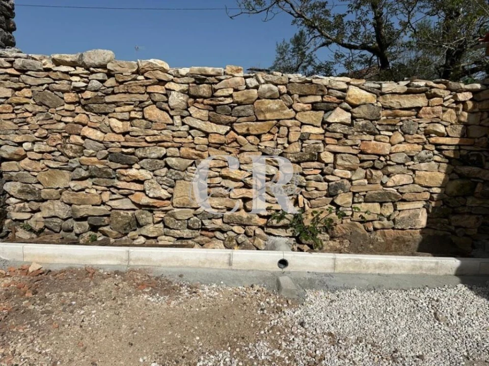 Moradia T2 para Venda em Nossa Senhora do Pranto Foto 26