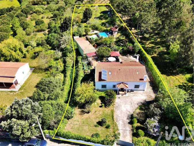 Moradia T6 para Venda em Usseira Foto 1