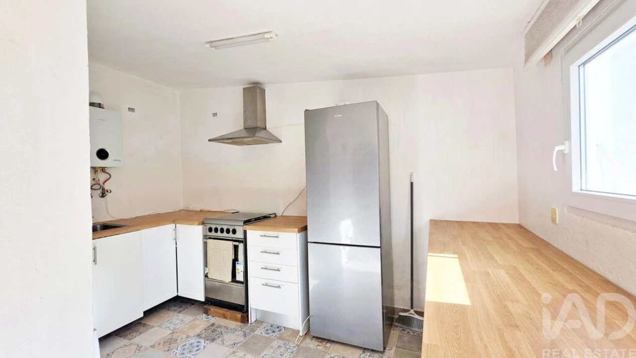 Moradia T6 para Venda em Usseira Foto 31