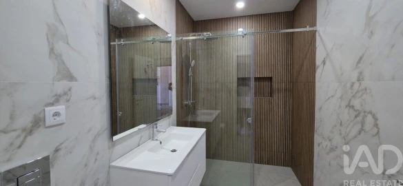 Apartamento para Venda em Quarteira