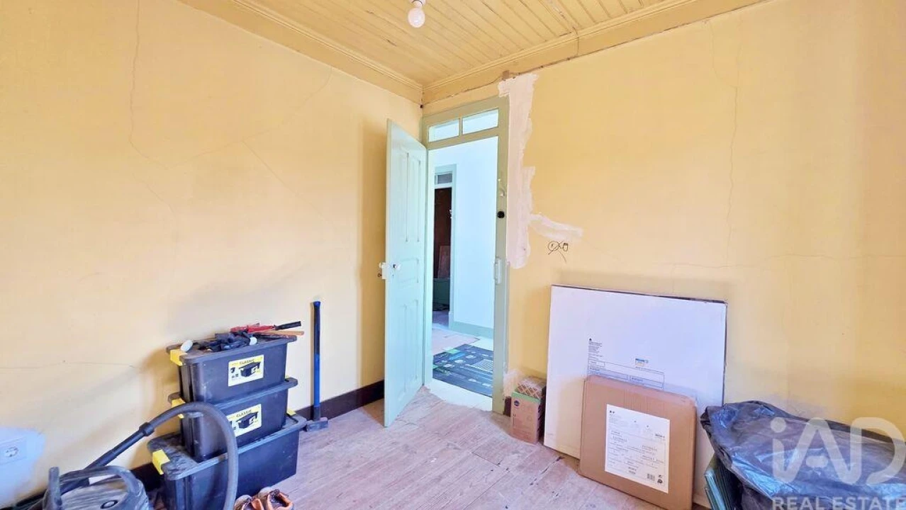 Moradia T4 para Venda em Vermelha Foto 32