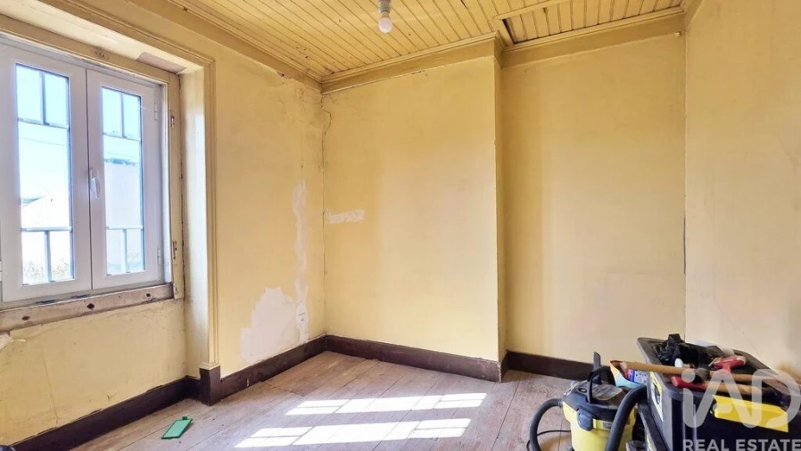 Moradia T4 para Venda em Vermelha Foto 31