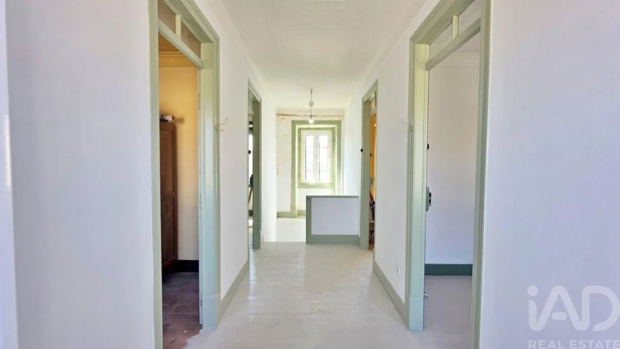 Moradia T4 para Venda em Vermelha Foto 36