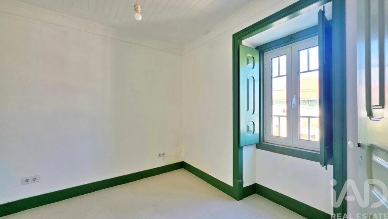 Moradia T4 para Venda em Vermelha Foto 18