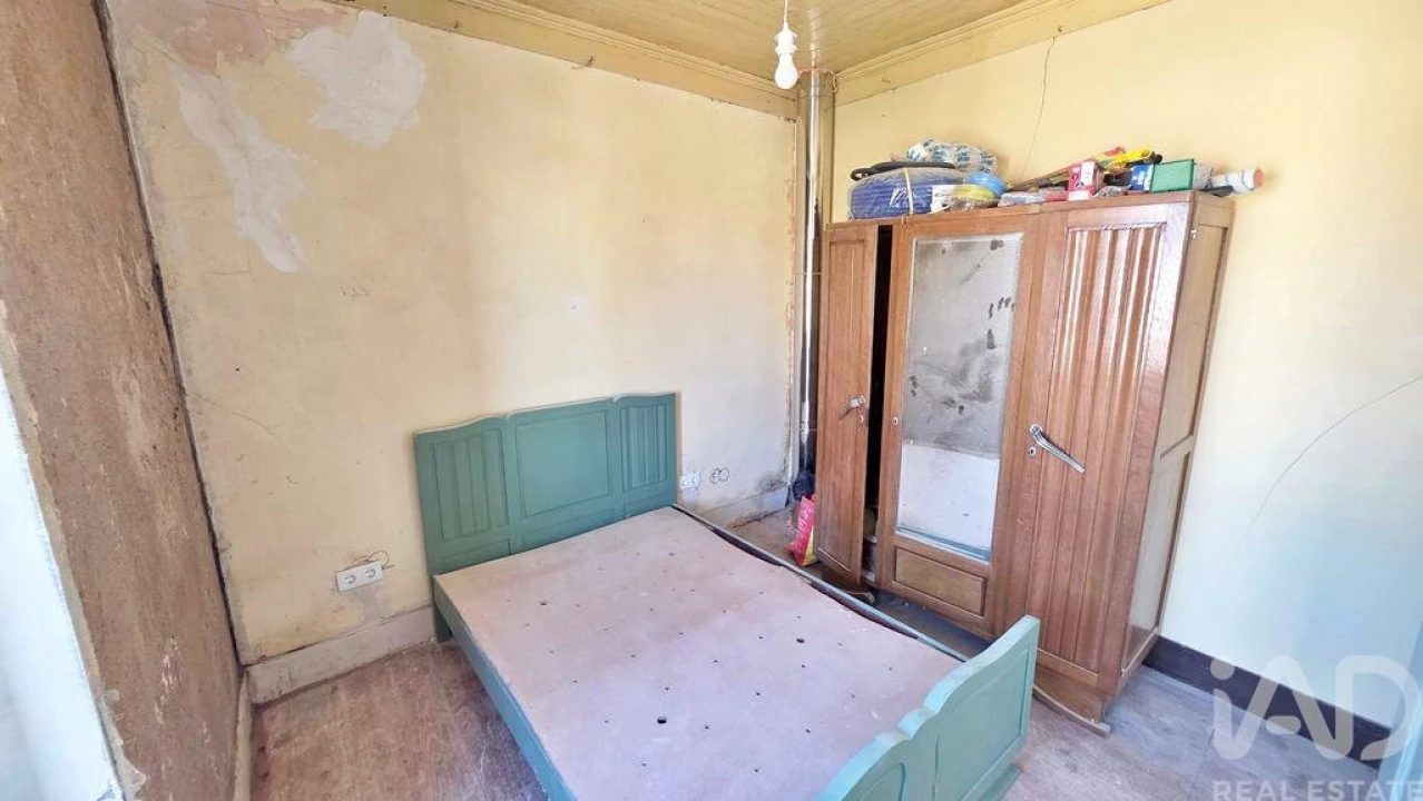 Moradia T4 para Venda em Vermelha Foto 28