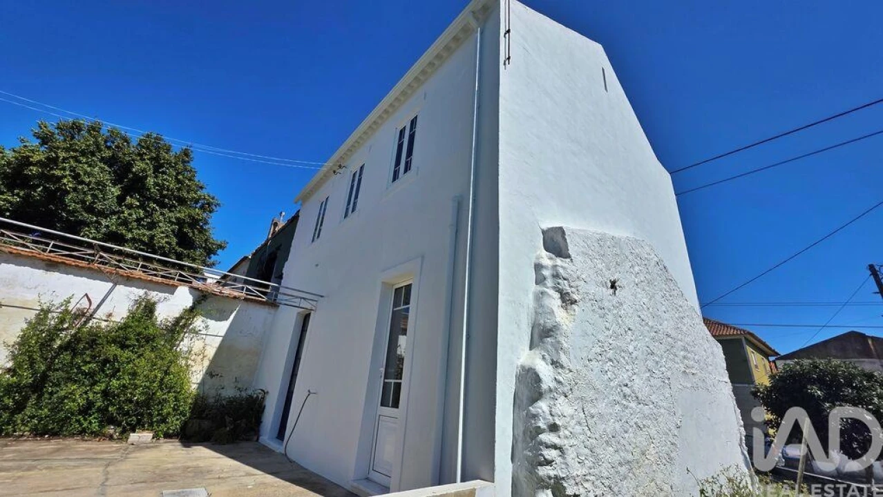 Moradia T4 para Venda em Vermelha Foto 30