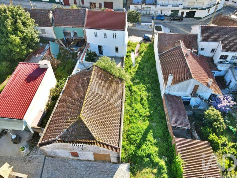 Moradia T4 para Venda em Vermelha Foto 3