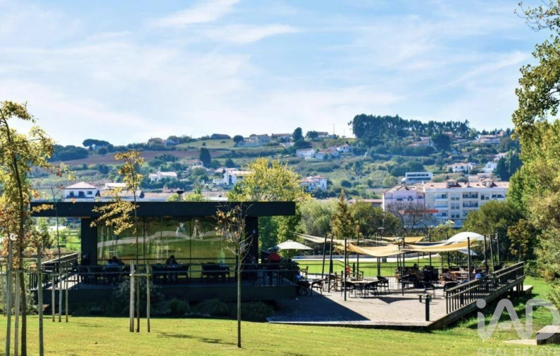 Prédio para Venda em Aljubarrota Foto 30