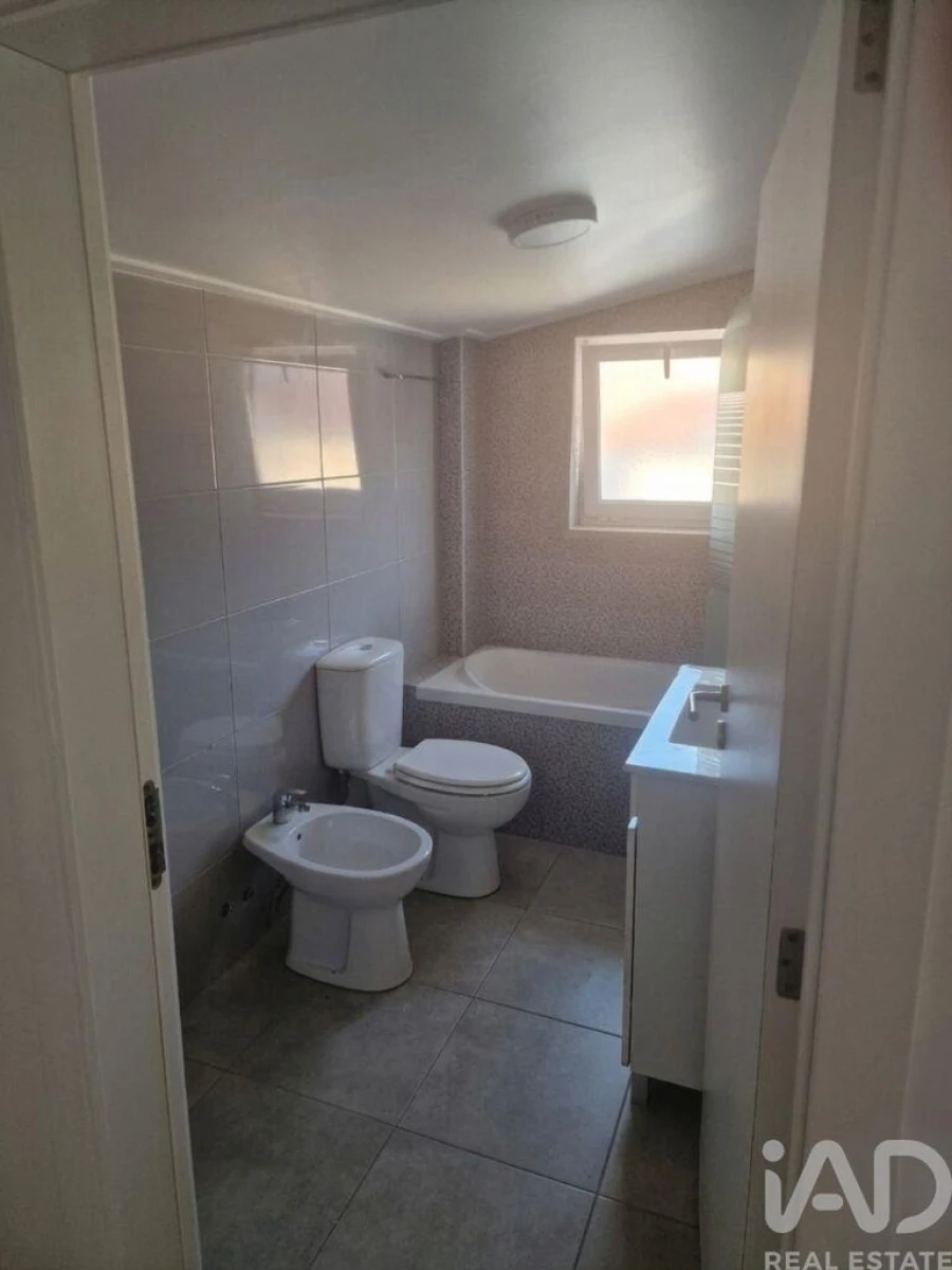 Prédio para Venda em Aljubarrota Foto 17