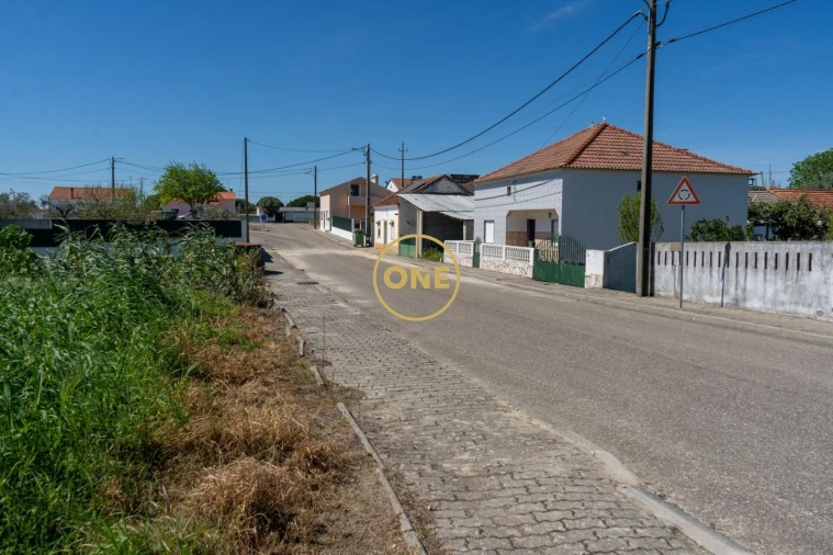 Terreno para Venda em Foros de Arrão Foto 10