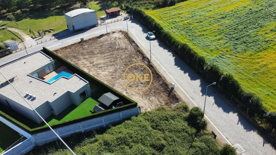 Terreno para Venda em Póvoa de Varzim, Beiriz e Argivai Foto 14