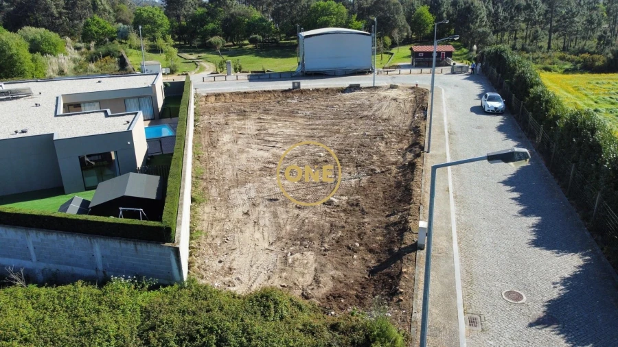 Terreno para Venda em Póvoa de Varzim, Beiriz e Argivai Foto 25