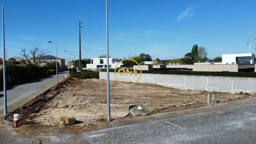 Terreno para Venda em Póvoa de Varzim, Beiriz e Argivai Foto 17