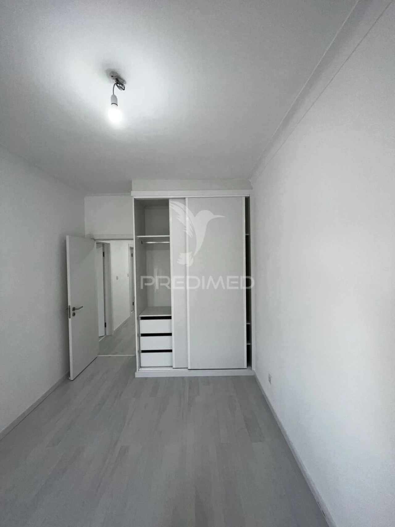 Apartamento T2 para Venda em Amora Foto 6