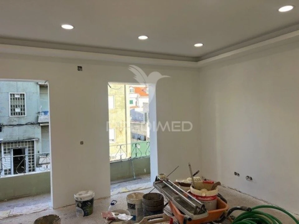 Apartamento T2 para Venda em Amora Foto 10