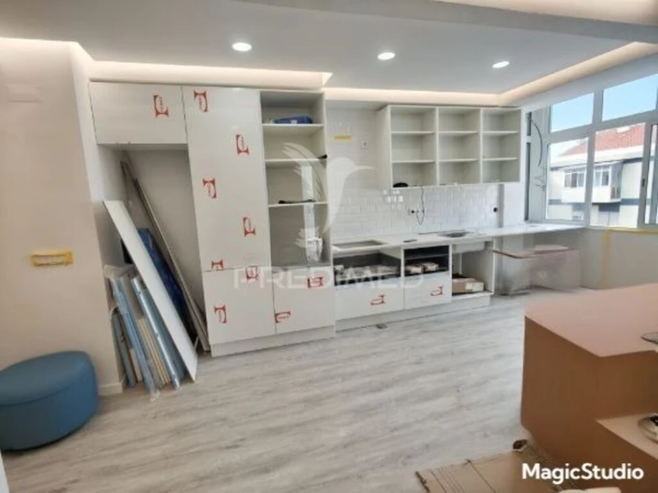 Apartamento T2 para Venda em Amora Foto 5