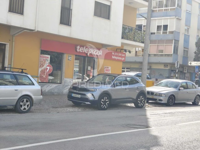 Apartamento T2 para Venda em Amora Foto 17