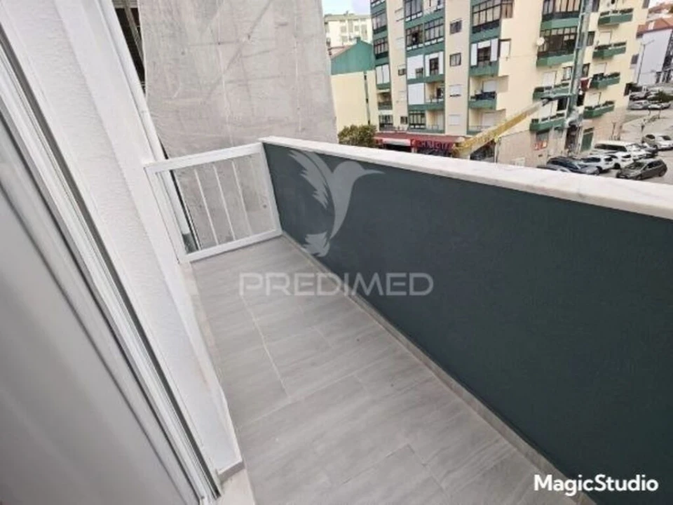 Apartamento T2 para Venda em Amora Foto 18