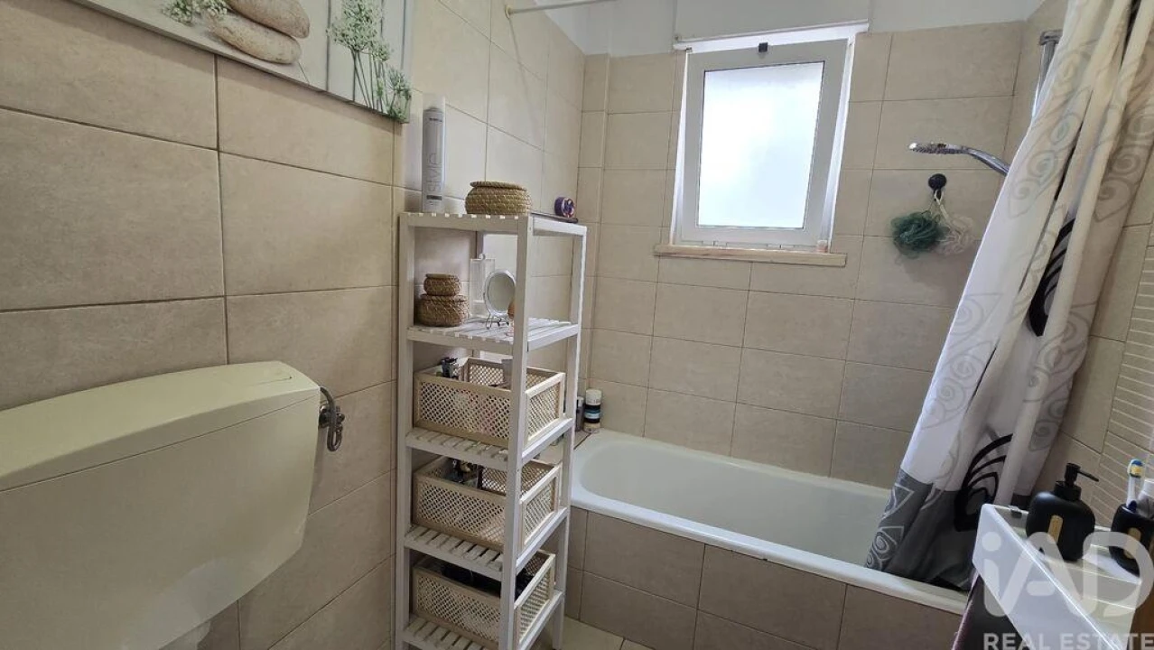 Apartamento T2 para Venda em Alfragide Foto 12