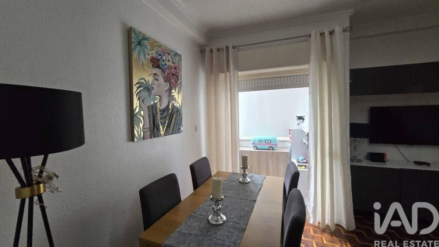 Apartamento T2 para Venda em Alfragide Foto 15