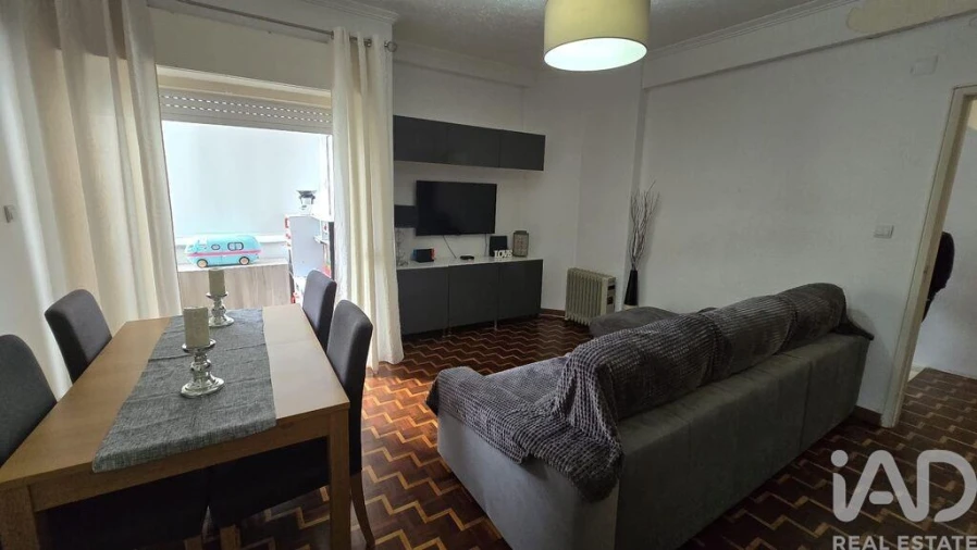 Apartamento T2 para Venda em Alfragide Foto 4