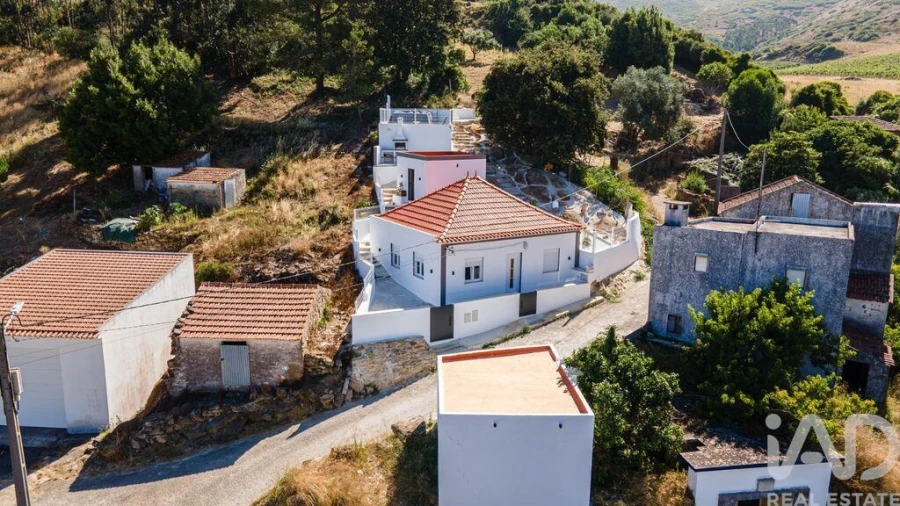 Moradia T2 para Venda em Vilar Foto 4