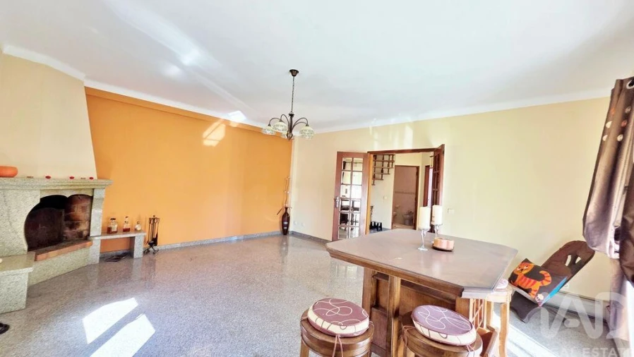 Moradia T5 para Venda em Cadaval e Pêro Moniz Foto 12