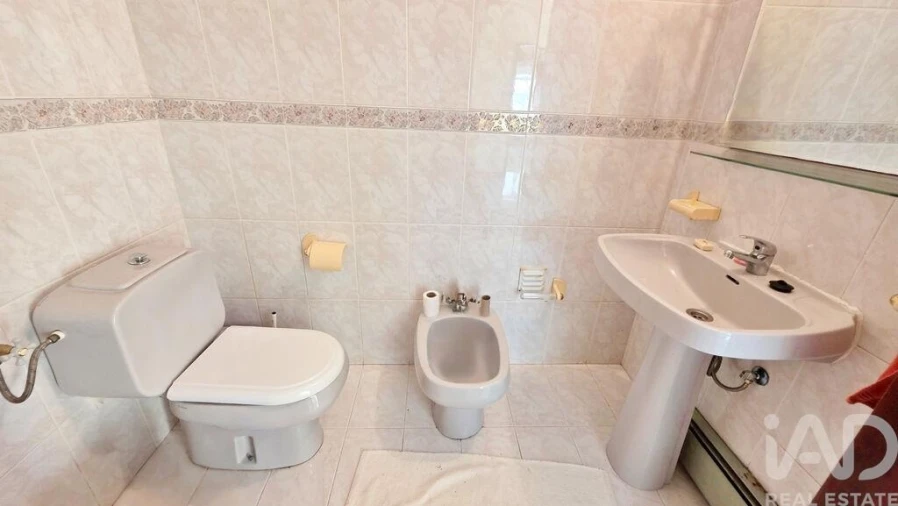 Moradia T5 para Venda em Cadaval e Pêro Moniz Foto 17