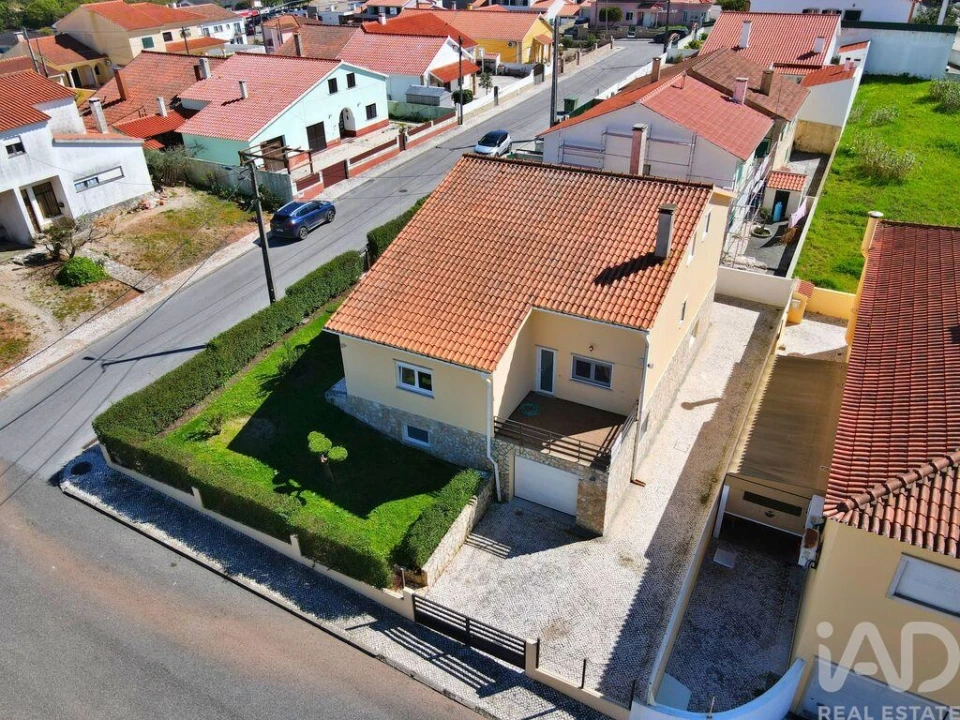 Moradia T5 para Venda em Cadaval e Pêro Moniz Foto 2