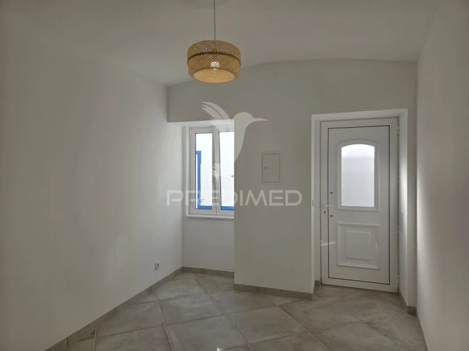 Moradia T1 para Venda em Olhão Foto 5