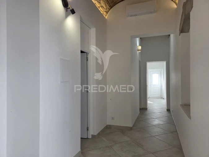 Moradia T1 para Venda em Olhão Foto 12