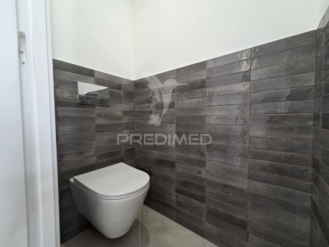 Moradia T1 para Venda em Olhão Foto 18