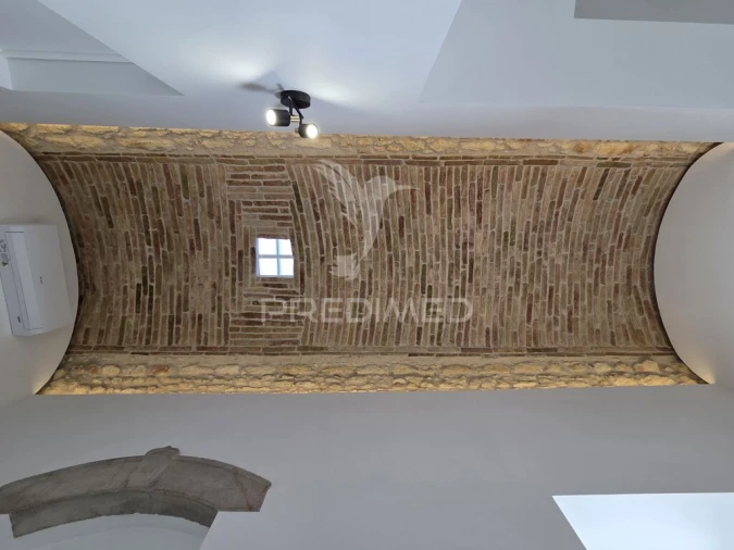 Moradia T1 para Venda em Olhão Foto 13