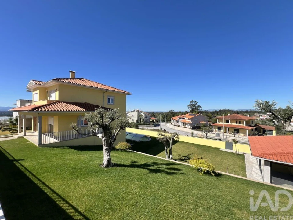 Moradia T5 para Venda em Mangualde, Mesquitela e Cunha Alta Foto 11