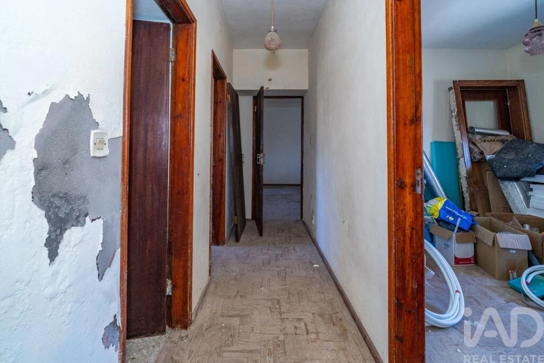 Moradia T3 para Venda em Marinha das Ondas Foto 10