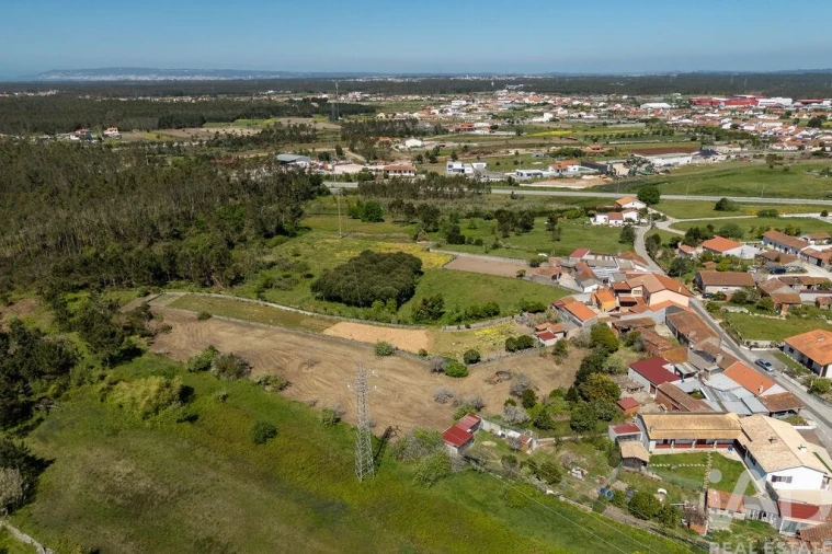 Moradia T3 para Venda em Marinha das Ondas Foto 28