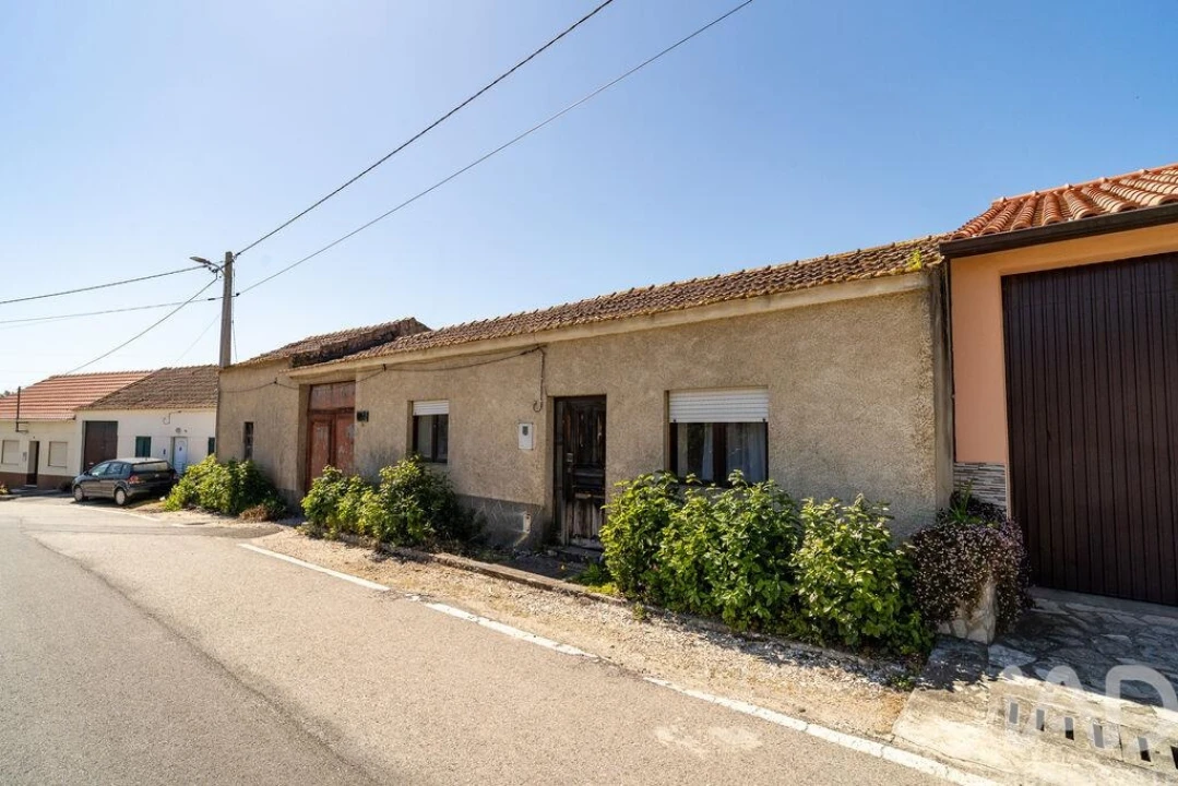 Moradia T3 para Venda em Marinha das Ondas Foto 8