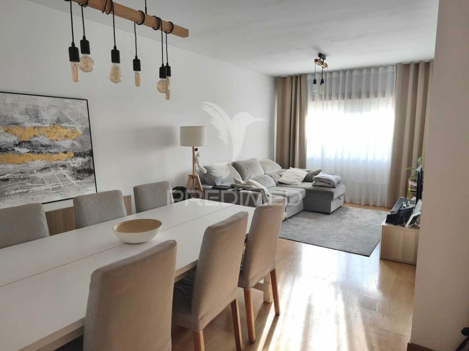 Apartamento T2 para Venda em Custóias, Leça do Balio e Guifões Foto 1