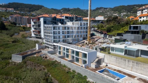 Apartamento T2 para Venda em Caniço