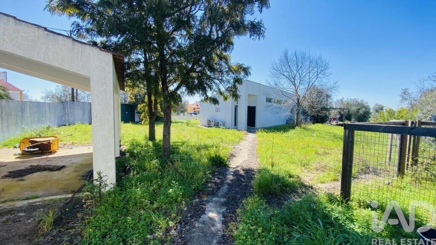 Quinta T3 para Venda em Galveias Foto 3