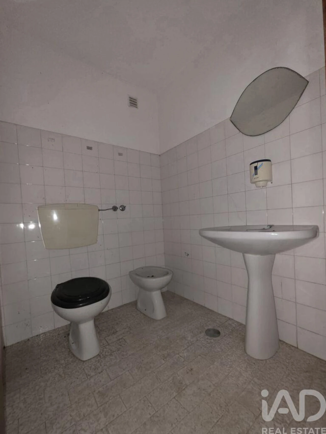 Loja para Venda em Faro (Sé e São Pedro) Foto 3