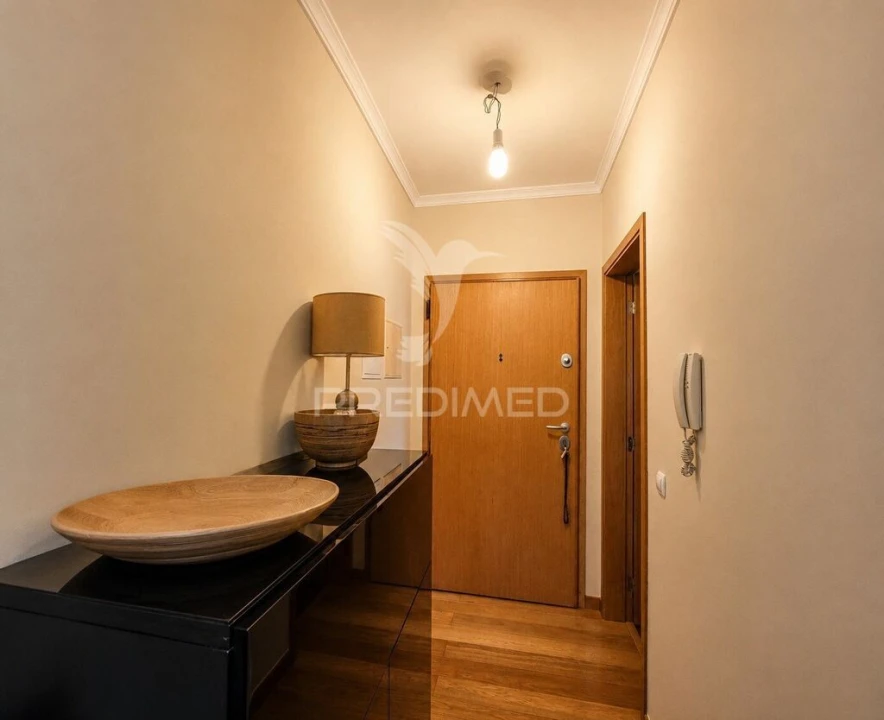 Apartamento T1 para Venda em São Martinho Foto 5