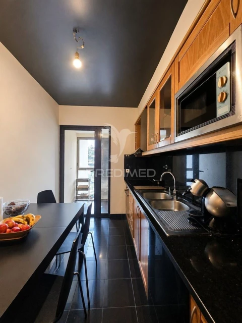 Apartamento T1 para Venda em São Martinho